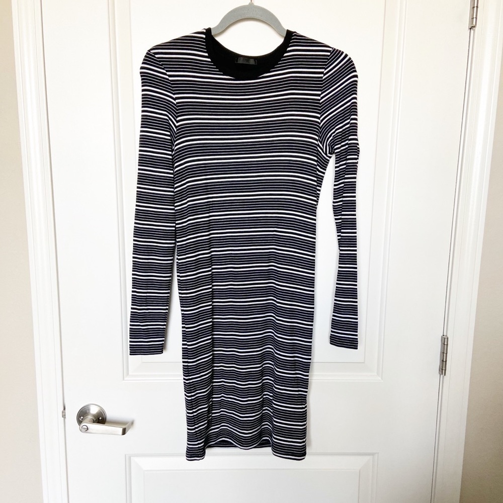 ATM•Black & White Stripe Long Sleeve Sweater Dress